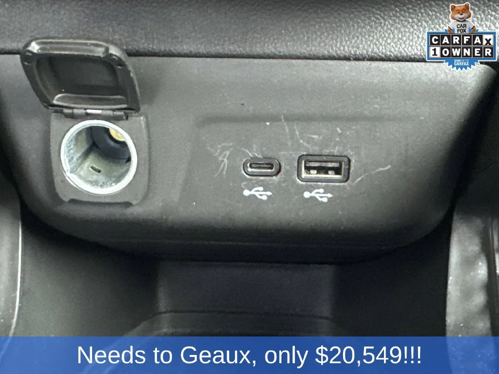 Used 2025 Black Chevrolet LT image 36