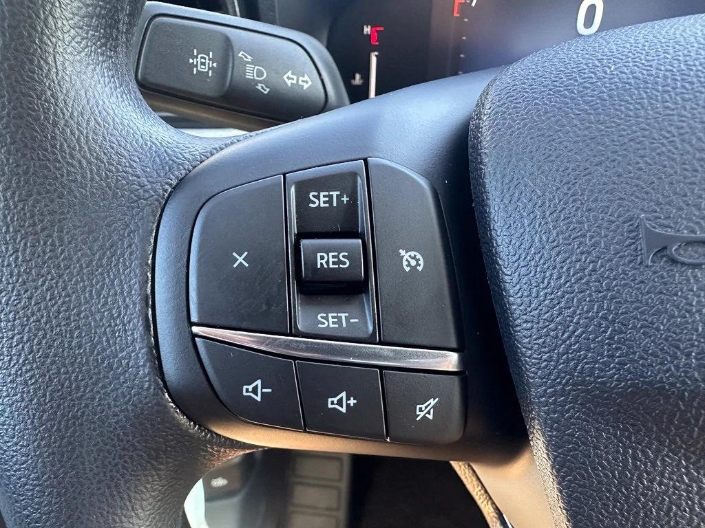 New 2026 Space White Metallic Ford XLT image 18
