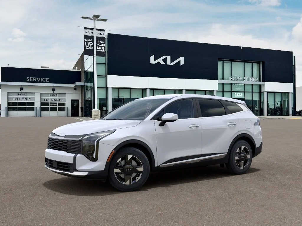 New 2027 Snow White Pearl Kia LX image 3