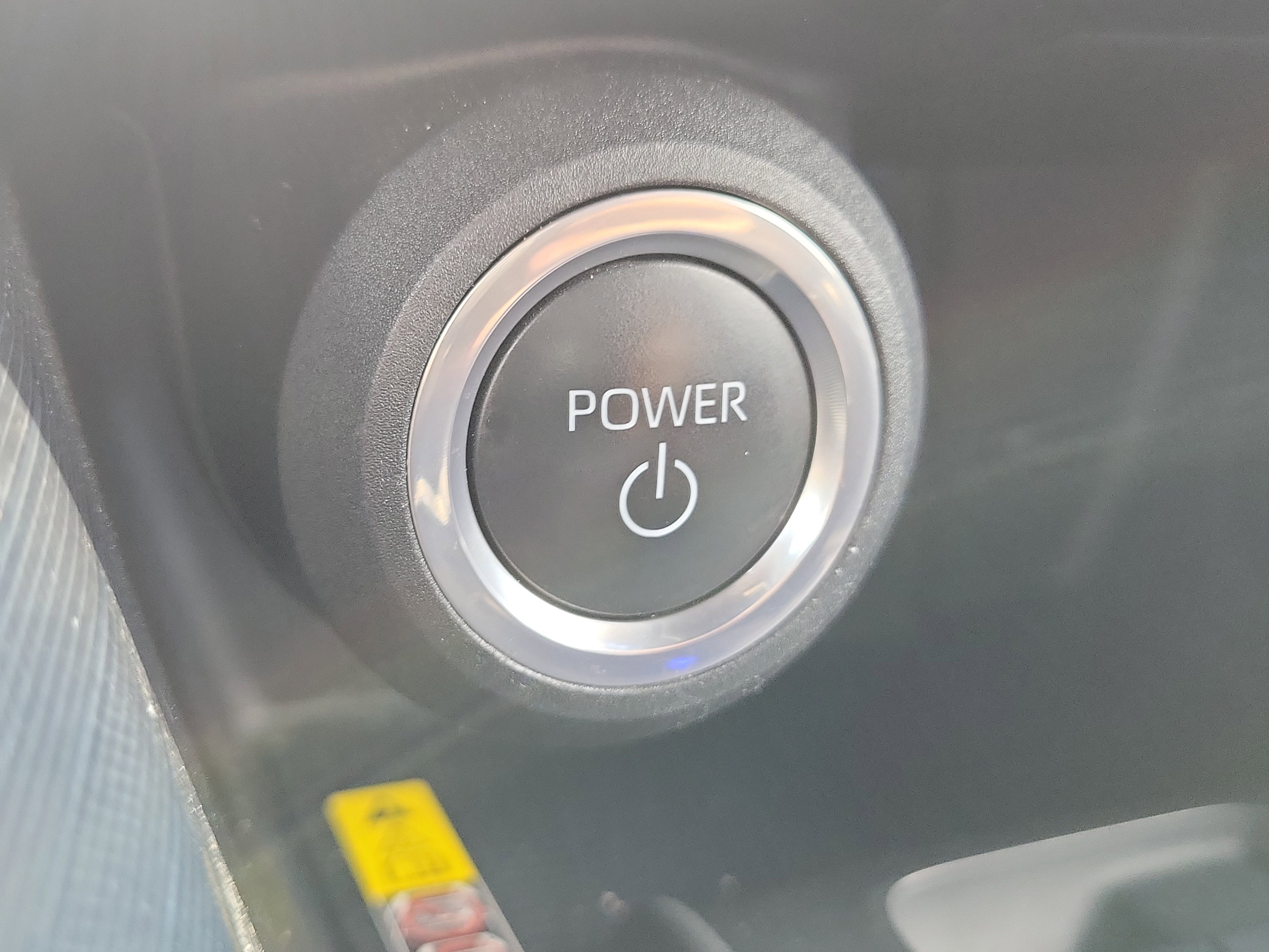 Used 2023 Pearl Toyota XLE image 31