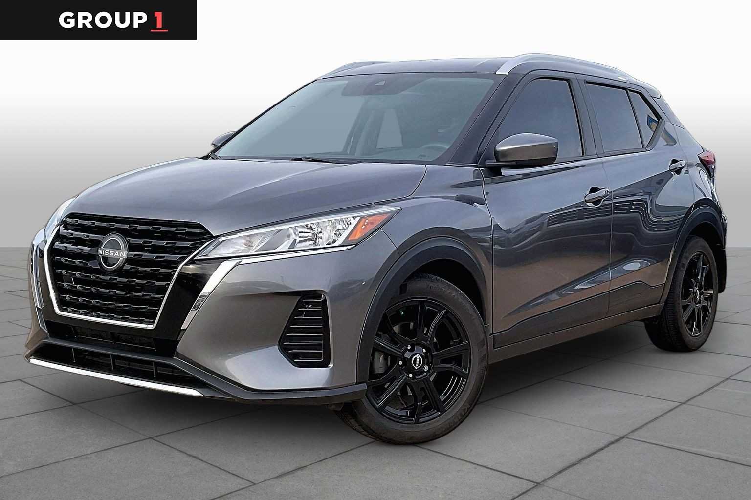 Pre-Owned 2024 Nissan Kicks SV