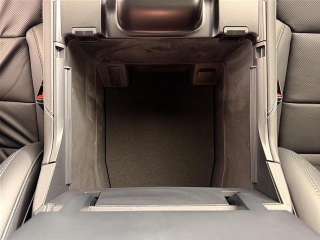 New 2026 Glacier Gray Metallic Tri-Coat Ford Platinum® image 79