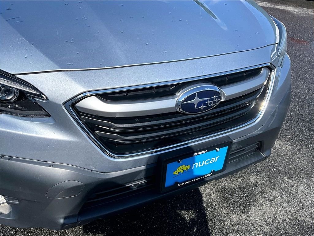 Used 2021 Ice Silver Metallic Subaru Premium image 29