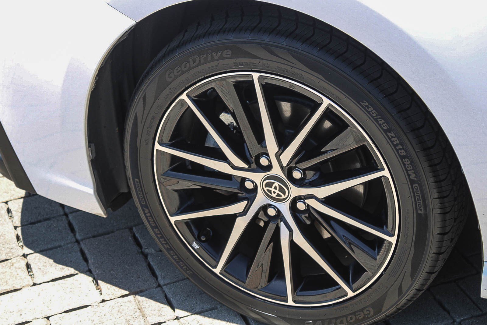 Certified Used 2023 Ice Toyota SE image 10