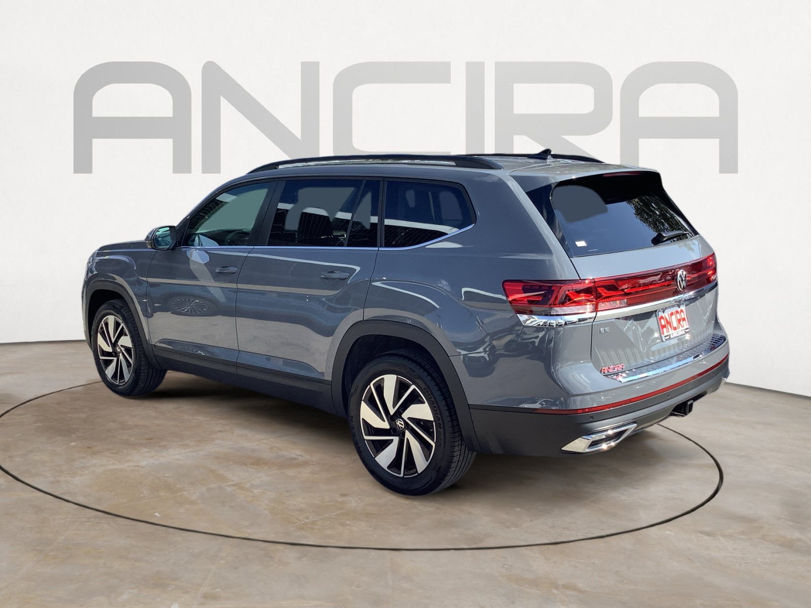 New 2026 PURE GRAY Volkswagen 2.0T SE w/Technology image 6