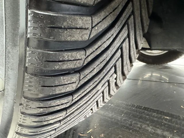Certified Used 2026 Black Mercedes-Benz GLE 350 image 12