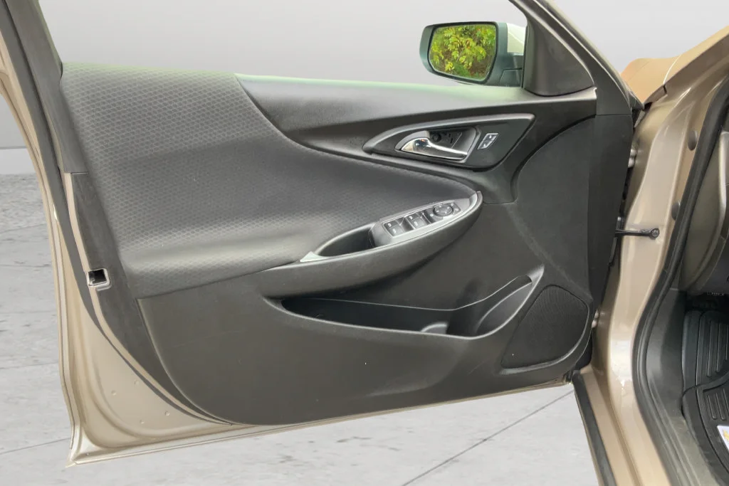 2024 Chevrolet Malibu 1LT - Photo 10