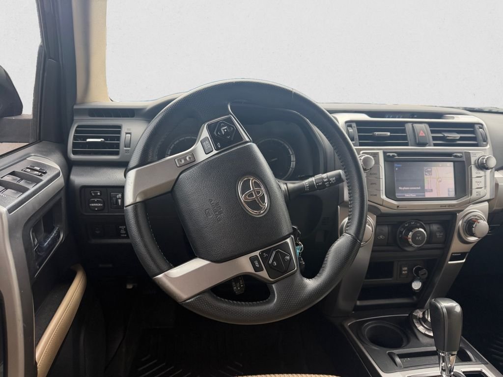 Used 2019 Midnight Black Metallic Toyota SR5 image 12