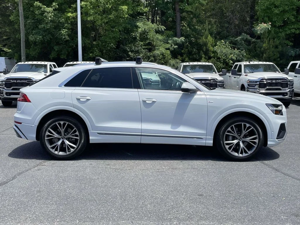 Used 2021 White Audi 55 Prestige image 9