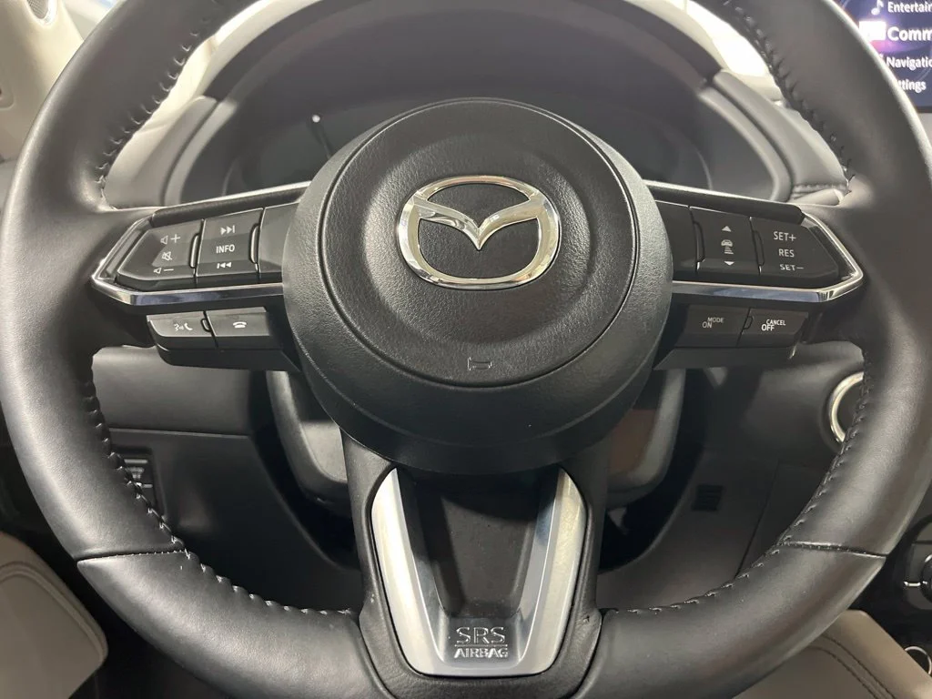 Used 2024 White Metallic Mazda 2.5 S Premium Plus Package image 16
