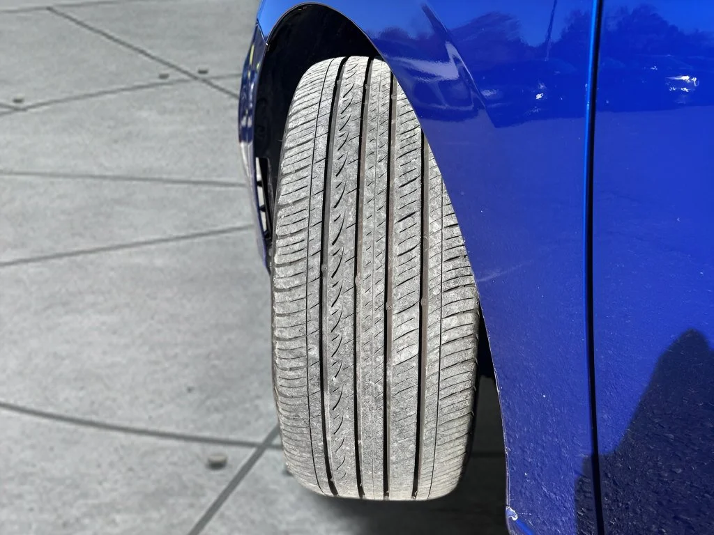 Used 2025 Blue Hyundai SEL Sport image 31