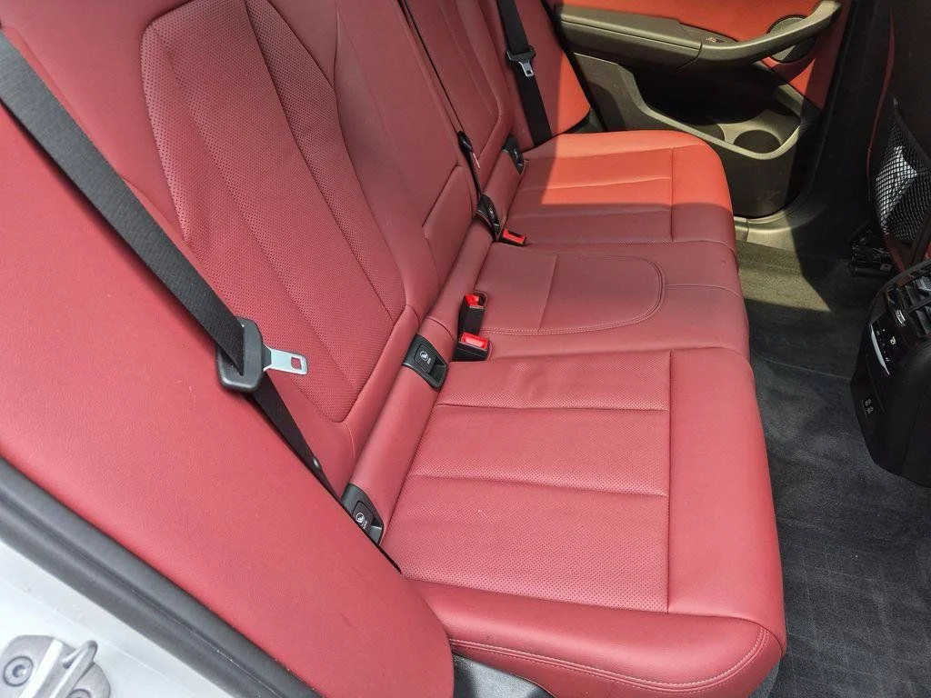 Used 2024 White BMW M40i image 30