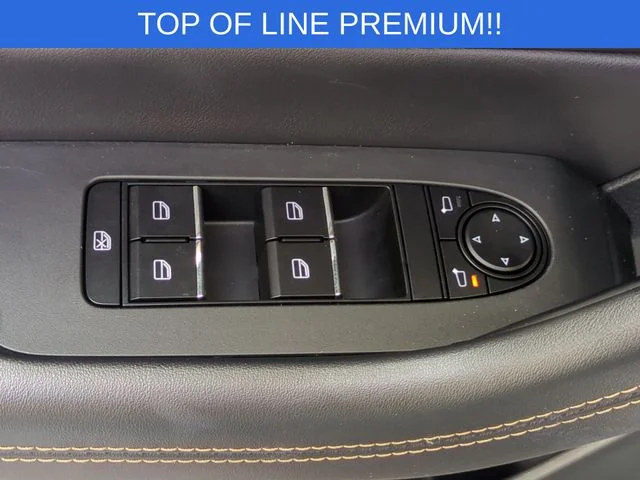 Used 2025 Silver Mazda 3.3 Turbo Premium image 14