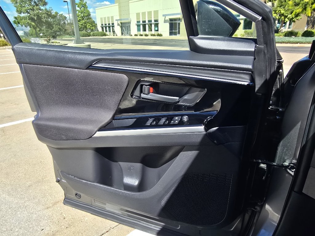 Used 2024 Smoked Carbon Subaru Premium image 18