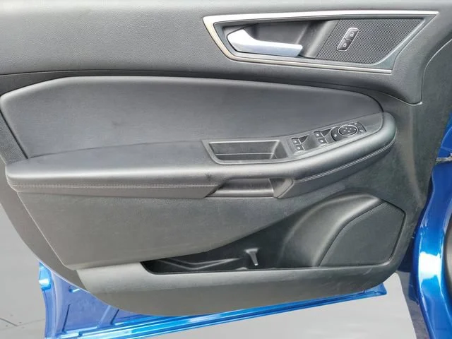 Used 2024 Blue Ford SEL image 20