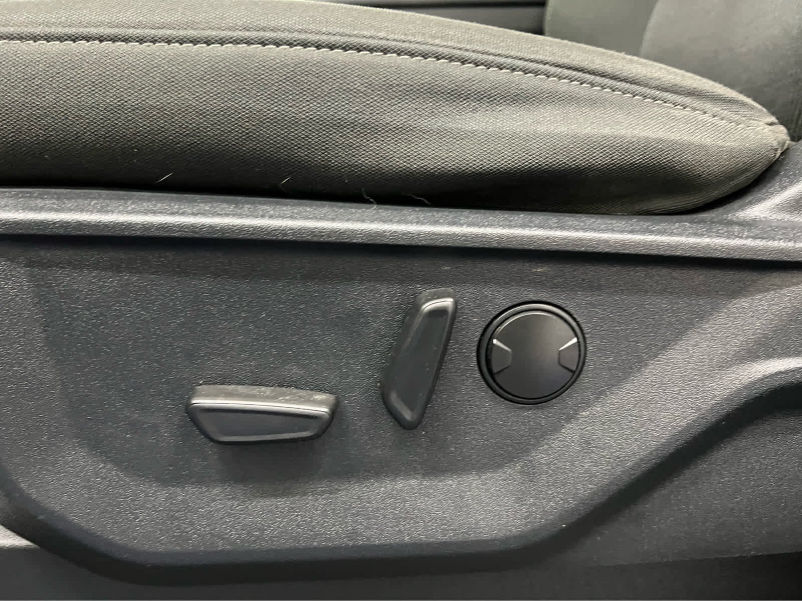 Used 2023 Carbonized Gray Ford XLT image 7