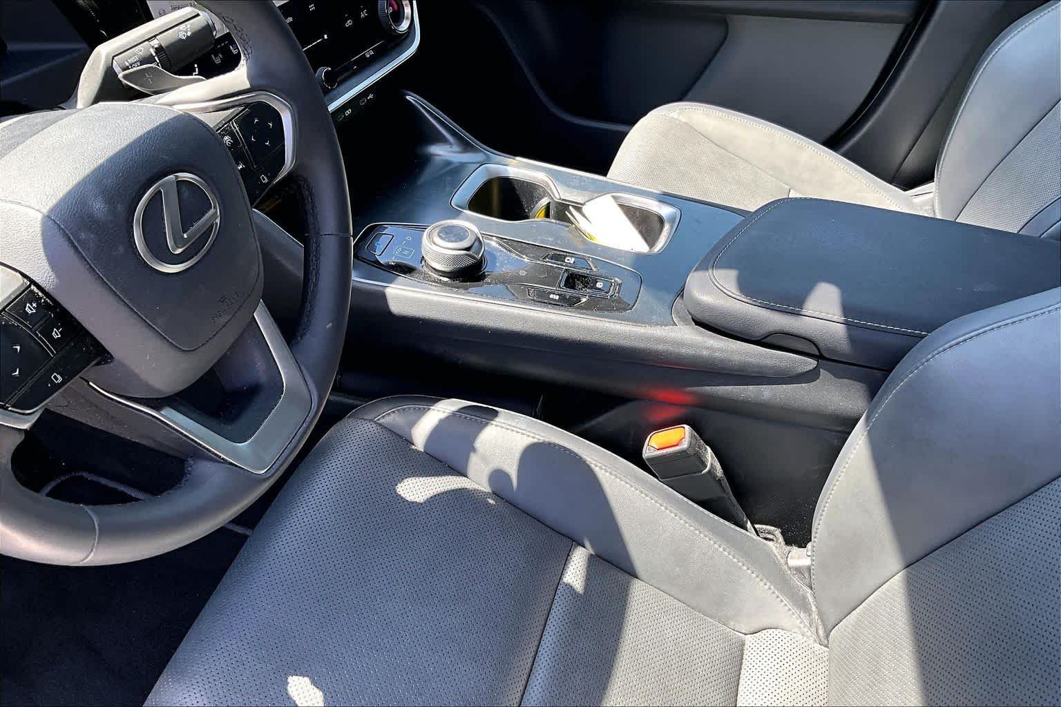 Certified Used 2023 Eminent White Pearl Lexus Premium image 17