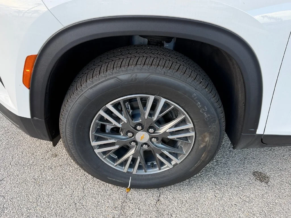 2026 Chevrolet Traverse LT - Photo 16