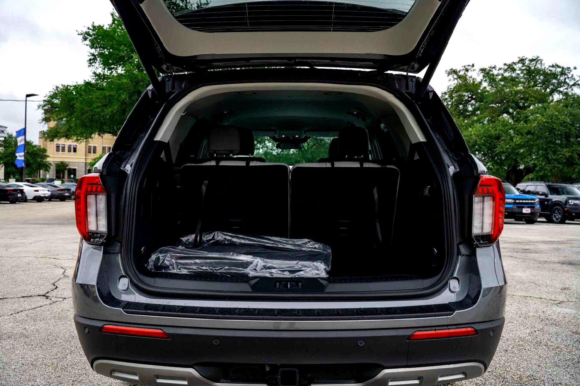 New 2026 Carbonized Gray Metallic Ford Active image 6