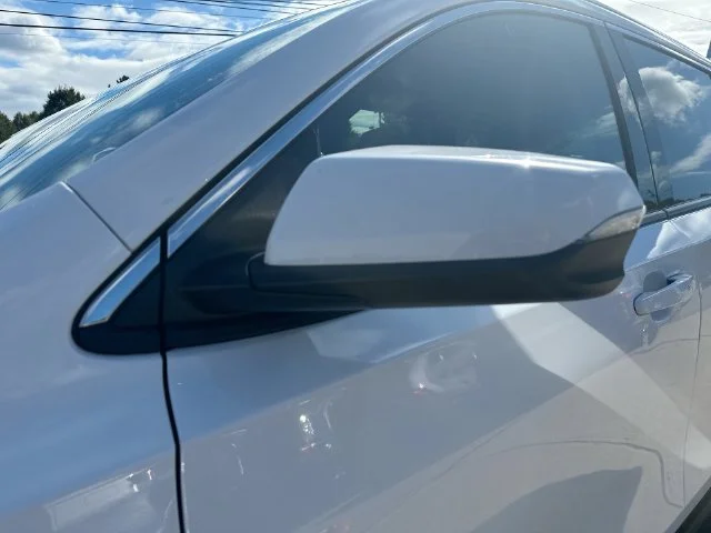 Used 2024 White GMC SLT image 58