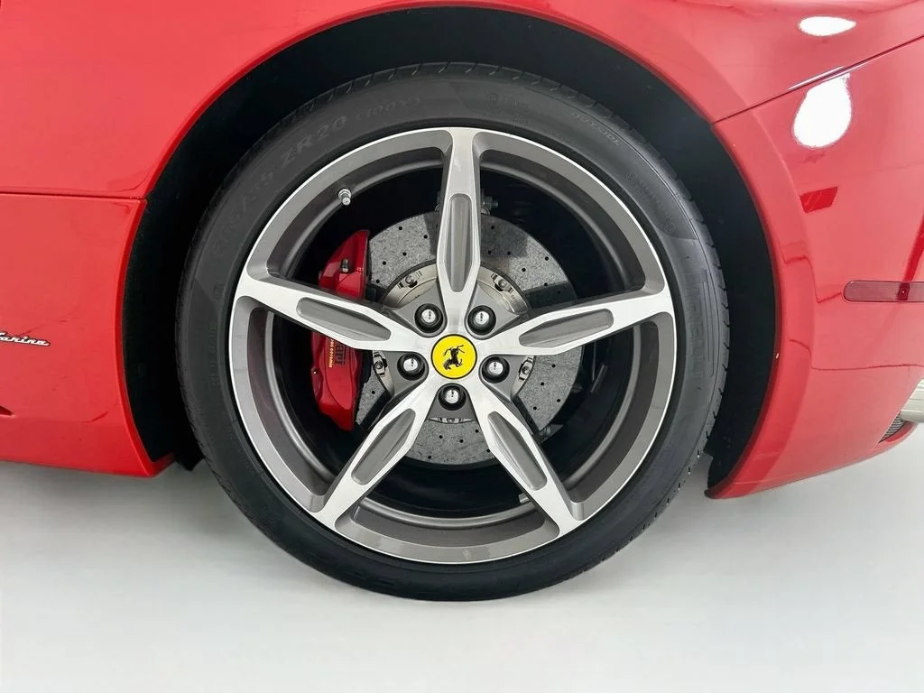 Used 2014 Rosso Corsa Ferrari Base image 35