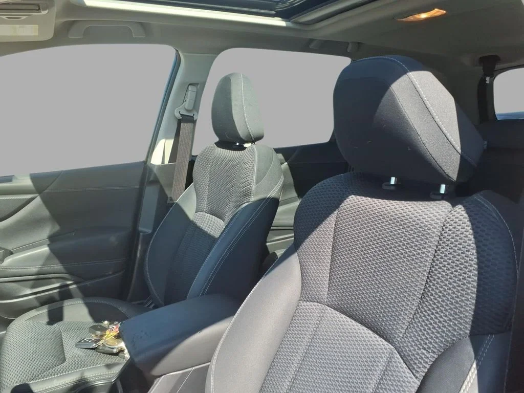 Used 2019 Black Subaru Premium image 17