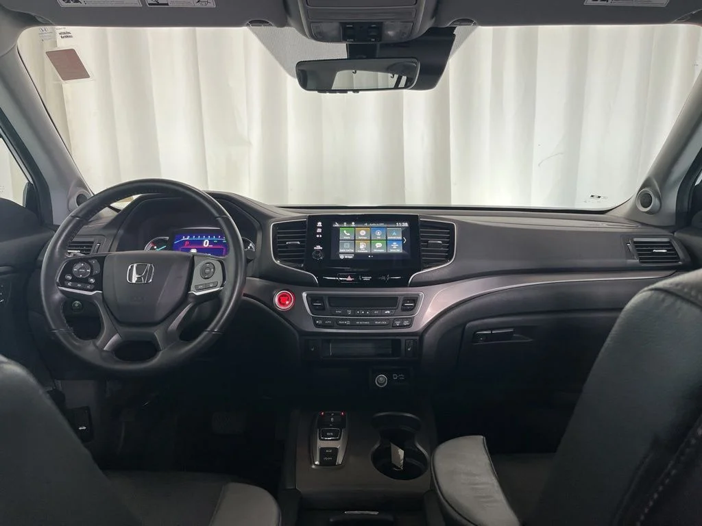 Used 2022 White Honda EX-L image 10
