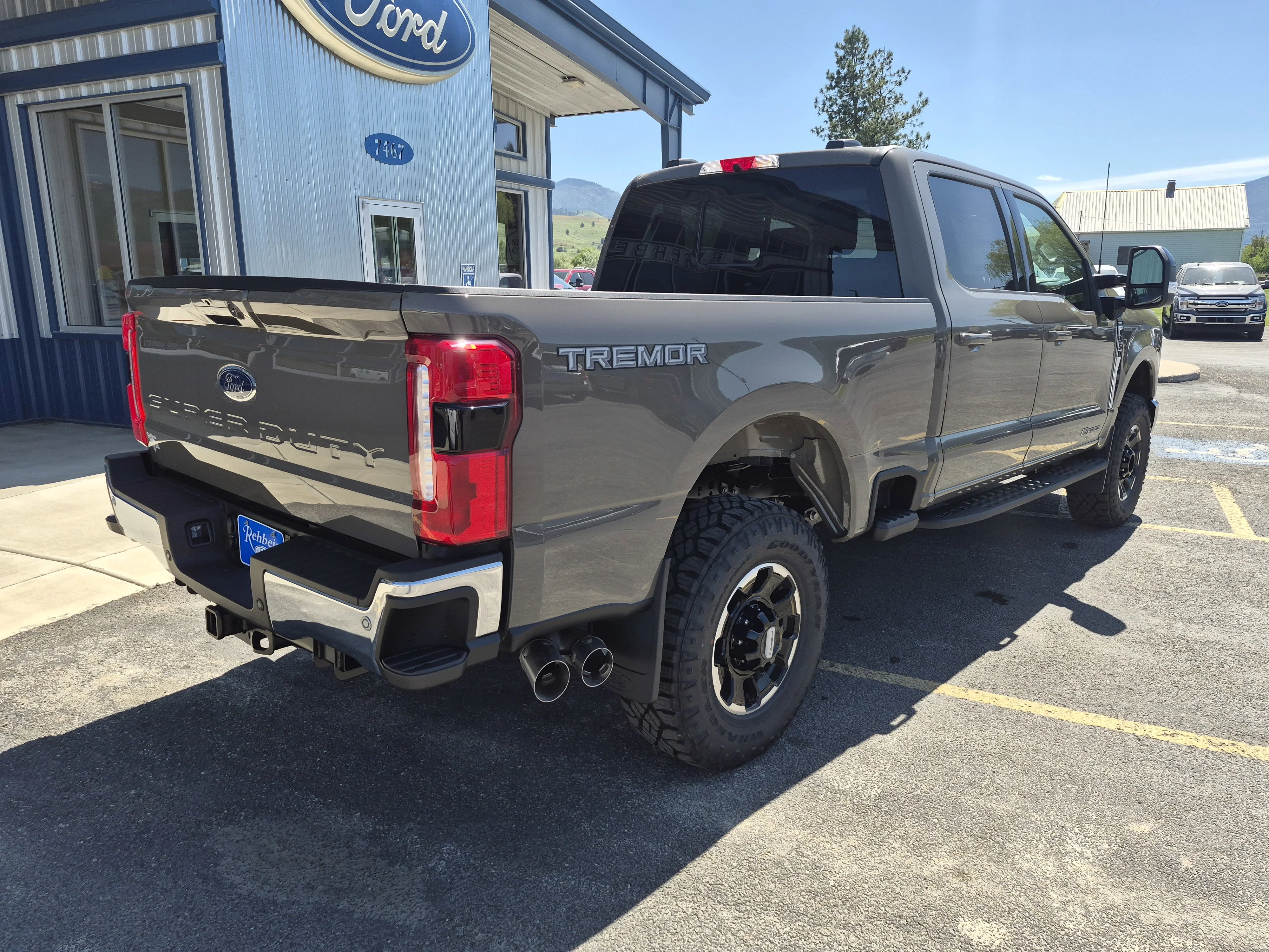 New 2026 Marsh Gray Ford F-350® Lariat® image 21