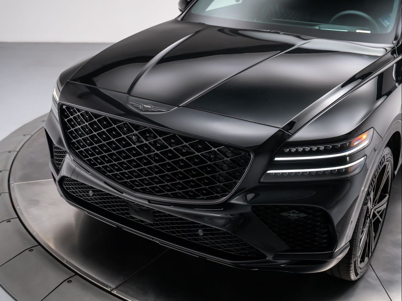 New 2026 Vik Black Genesis 3.5T E-SC MHEV PRESTIGE BLACK image 9