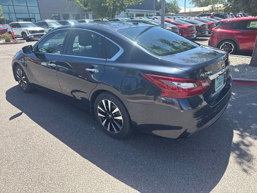 Used 2018 Blue Nissan 2.5 SL image 12