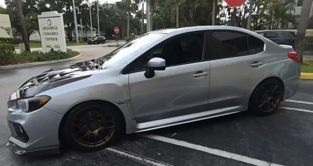 2018 Subaru WRX 2.0 Premium's photo