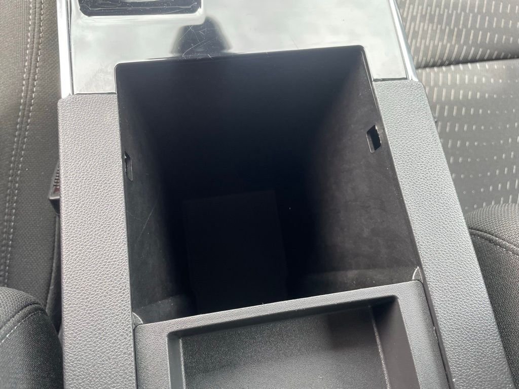 2025 Chevrolet Equinox LT - Photo 29