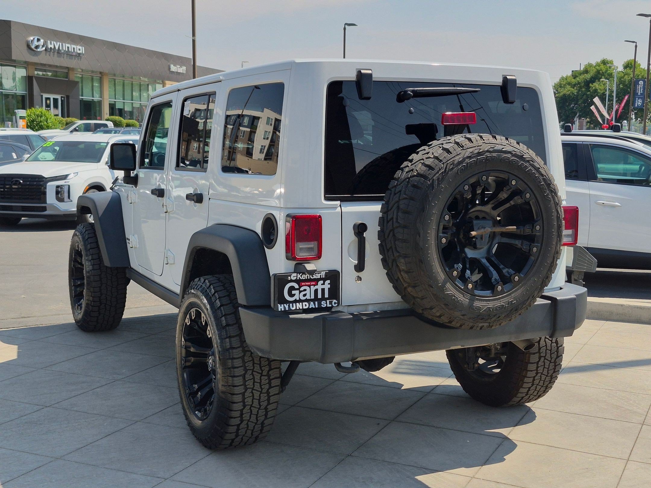 Used 2017 Bright White Clearcoat Jeep Rubicon image 5