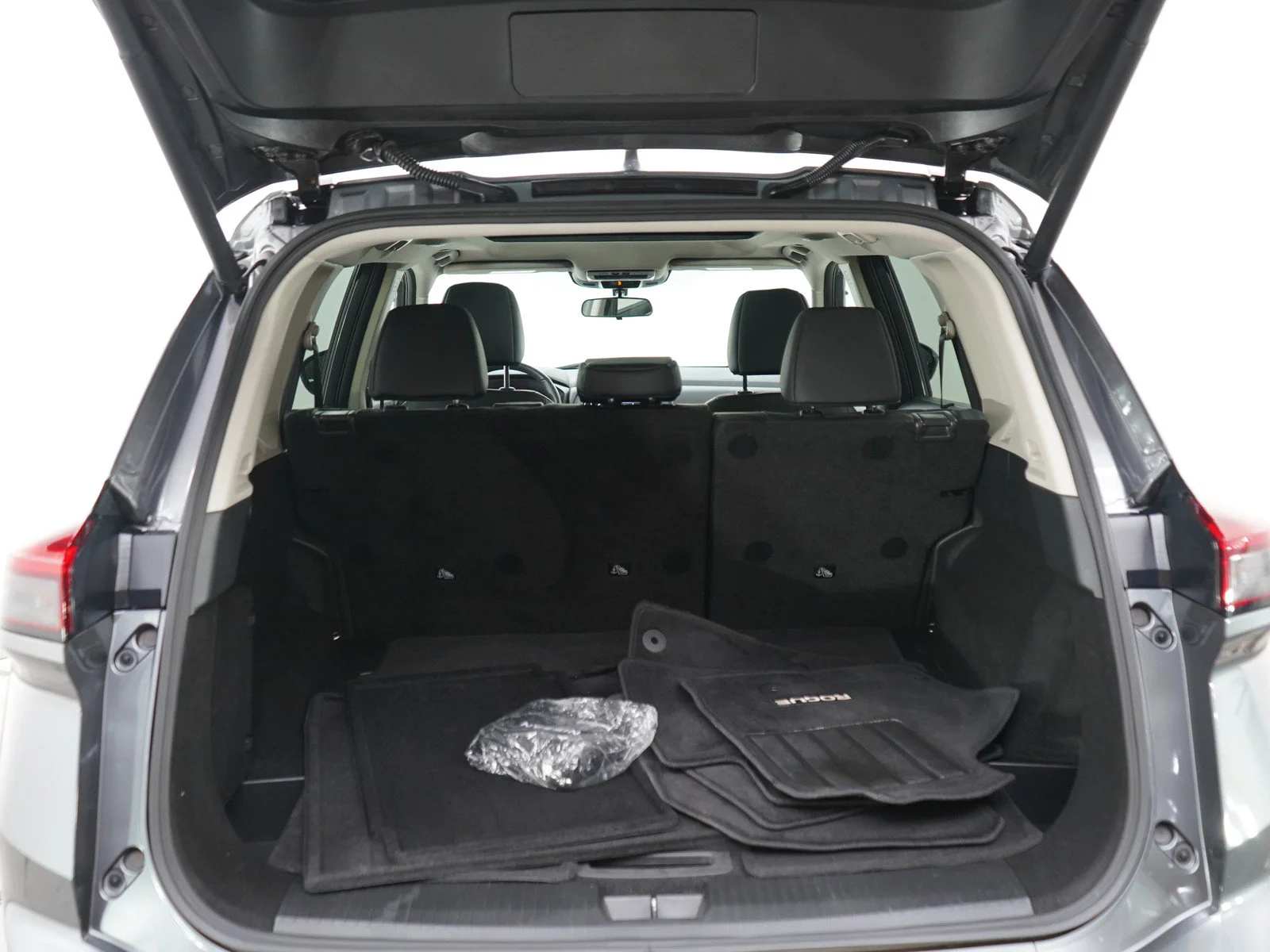 Used 2024 Gun Metallic Nissan SV image 16