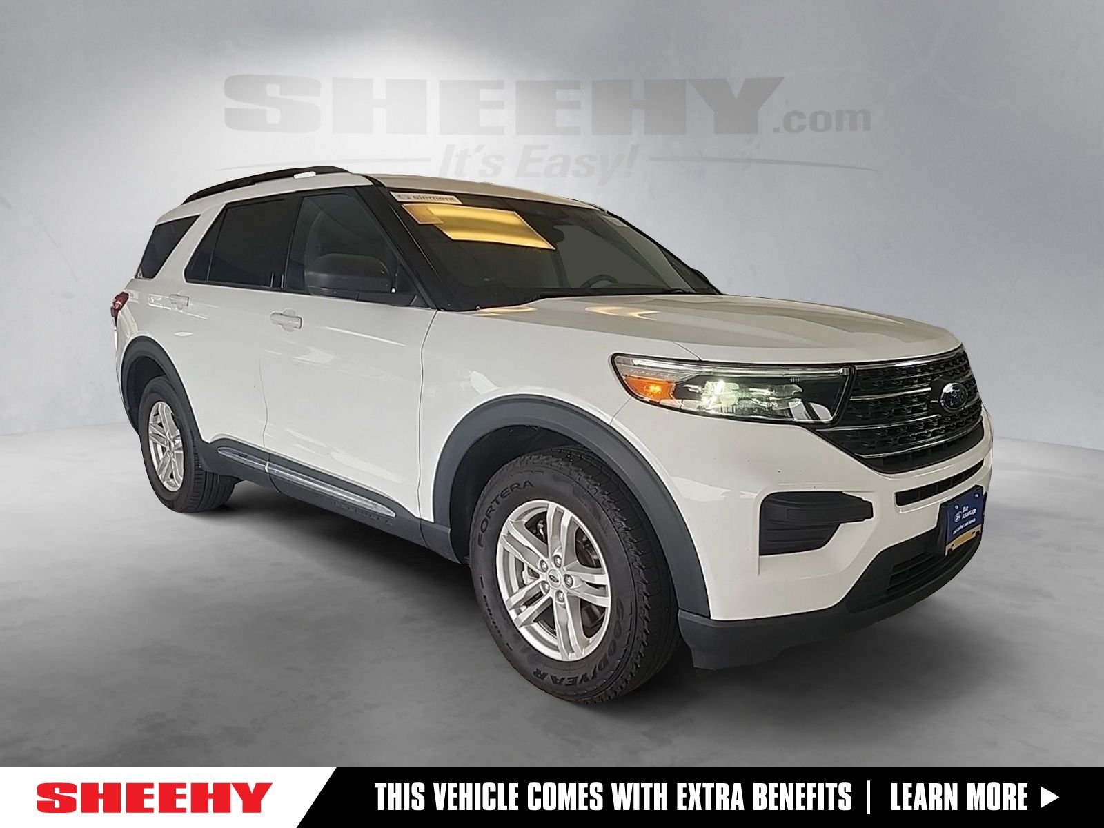 Used 2022 White Ford XLT image 1