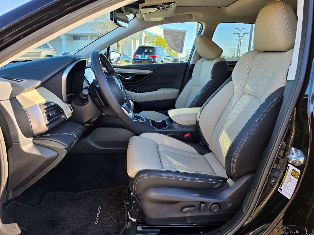 2025 Subaru Outback Limited - Photo 33