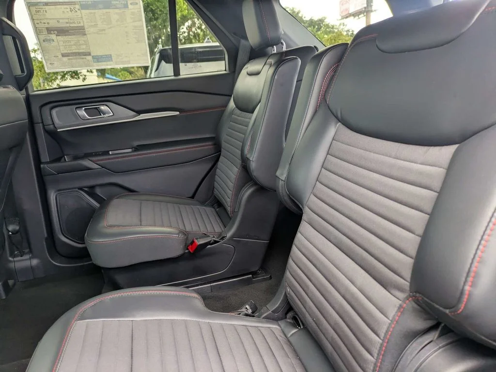 New 2026 Vapor Blue Metallic Ford ST-Line image 16