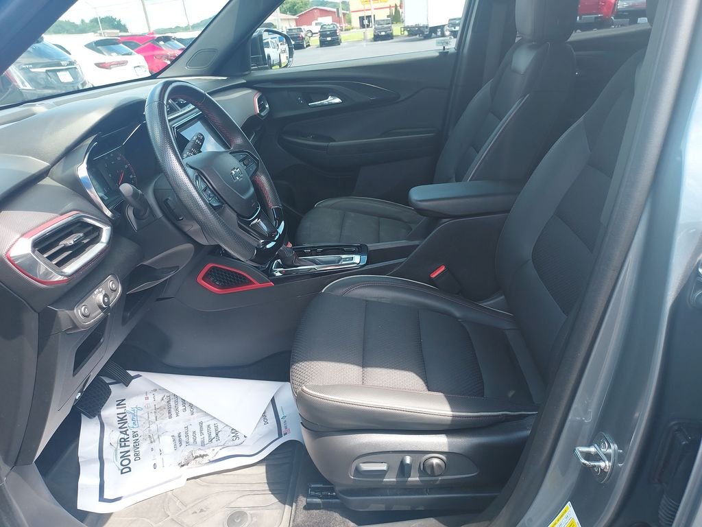 Used 2023 Gray Chevrolet RS image 13