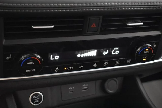 Used 2023 Black Nissan SV image 30
