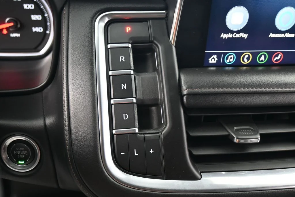 Used 2021 Black Chevrolet High Country image 28