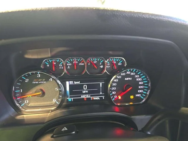 Used 2018 Silver Ice Metallic Chevrolet LT image 6