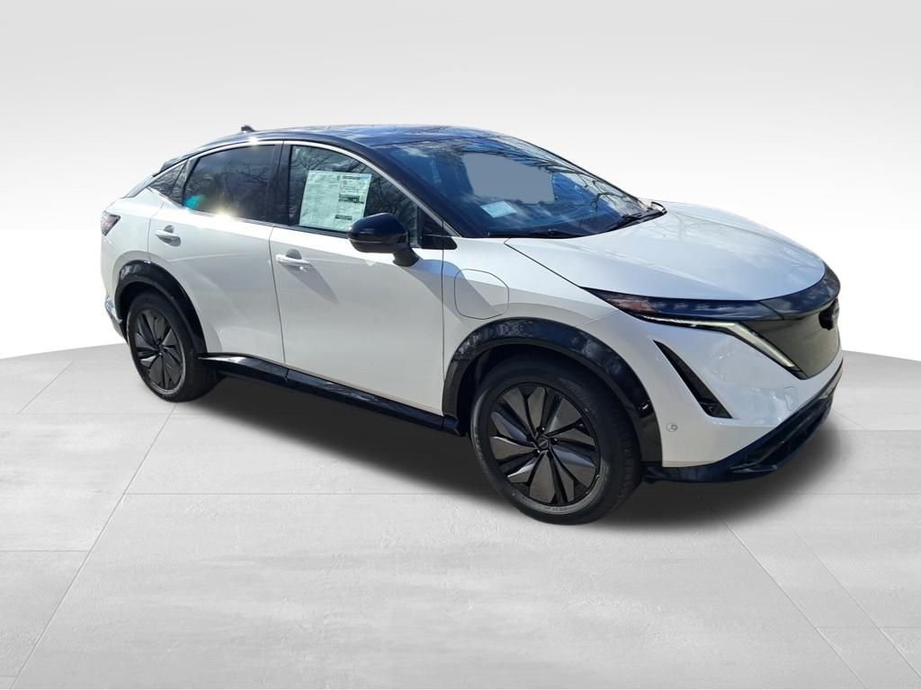 2025 Nissan ARIYA Platinum+ - Photo 8