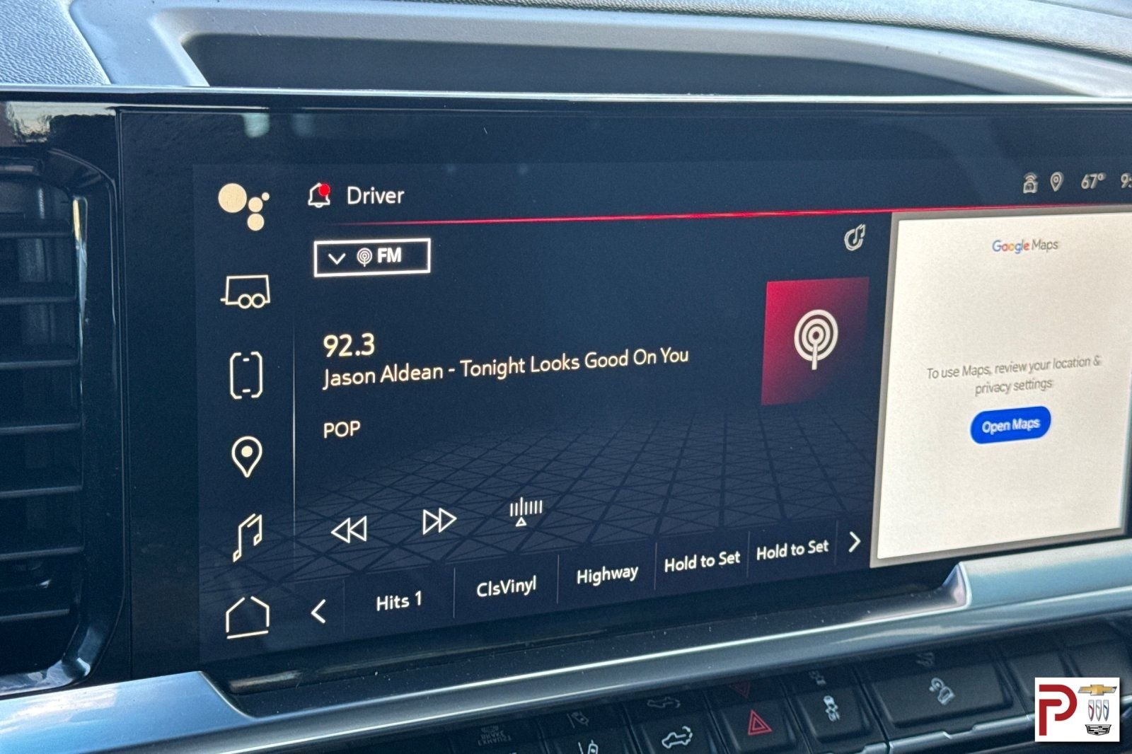 Used 2024 Gray GMC SLE image 19
