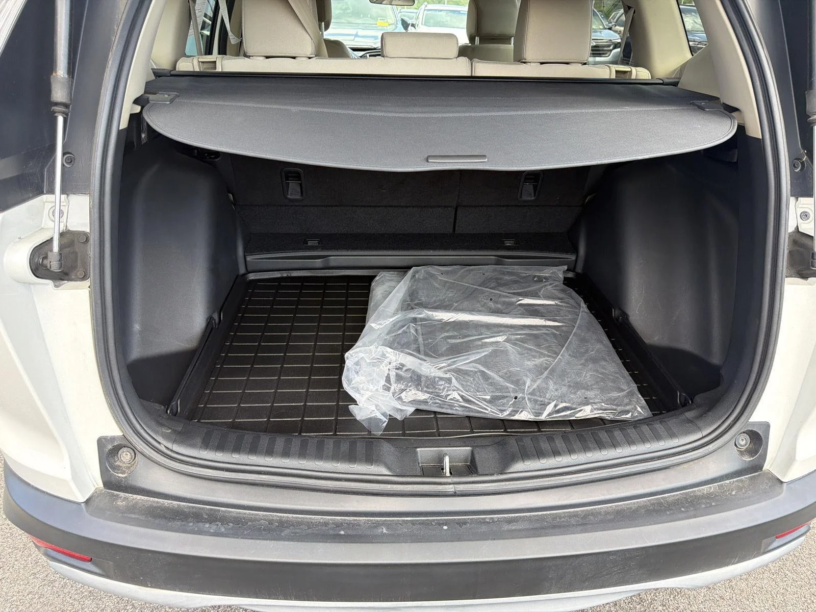 Used 2019 Platinum White Pearl Honda EX image 20