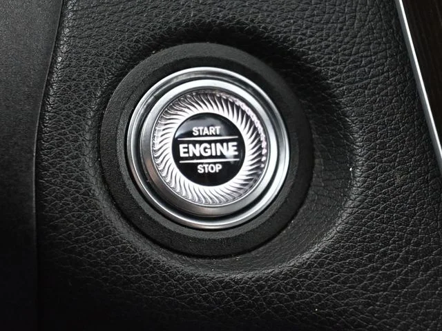 Used 2019 Black Mercedes-Benz C 300 image 32