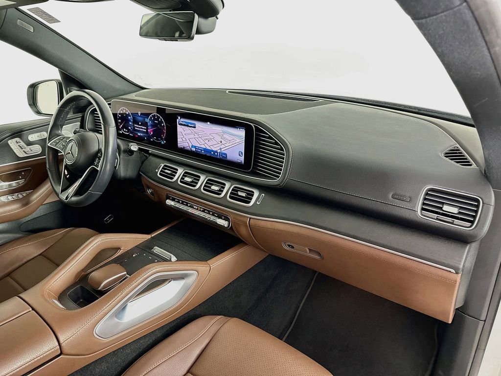 Used 2024 White Mercedes-Benz GLE 350 image 30
