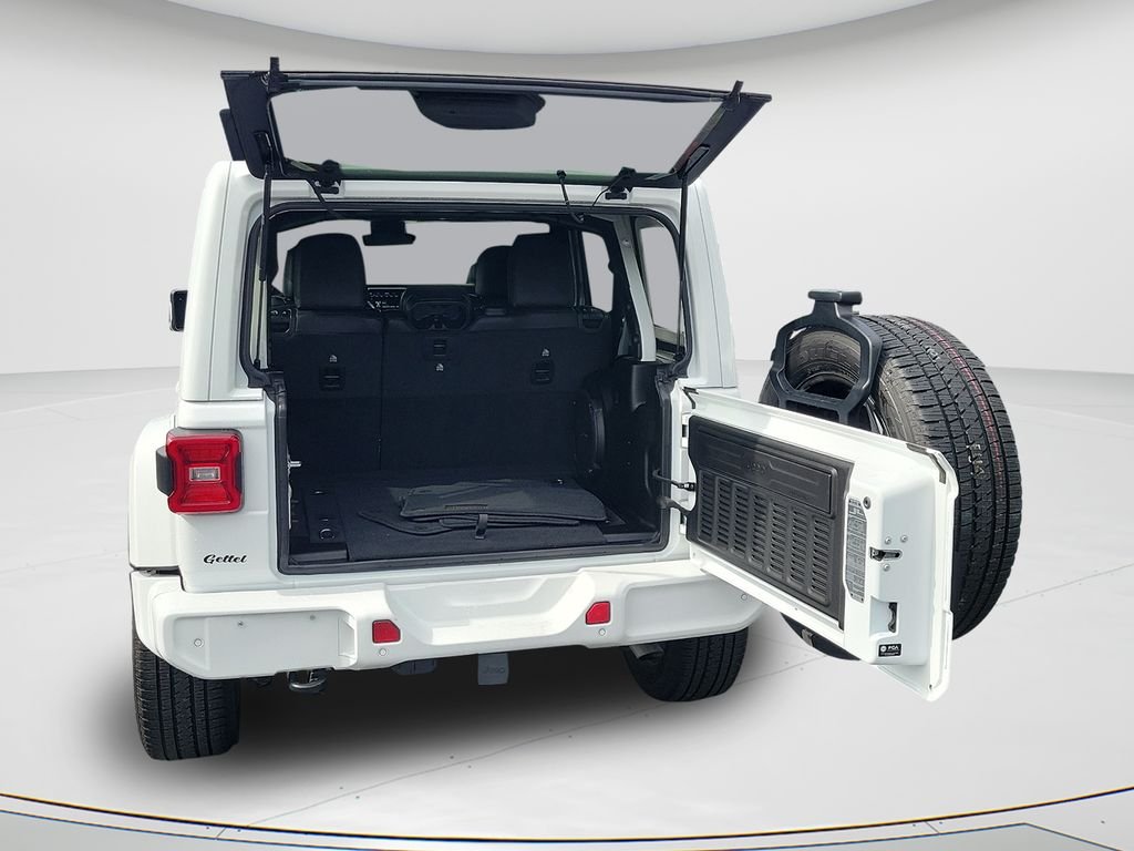 2022 Jeep Wrangler Unlimited High Altitude - Photo 9