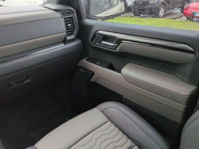 Used 2026 White Chevrolet ZR2 image 17