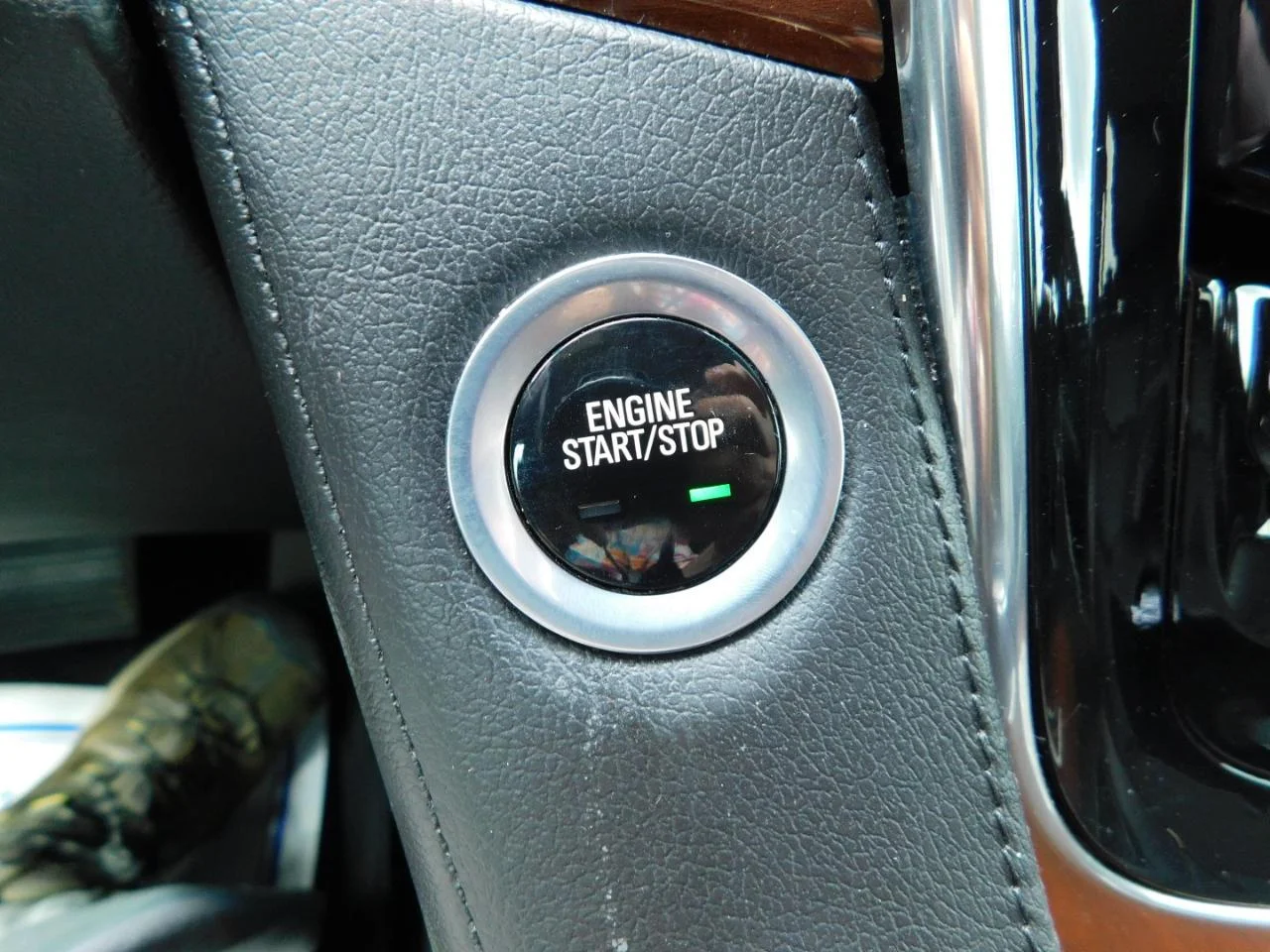 Used 2018 Black Cadillac 2WD 4dr Luxury image 47