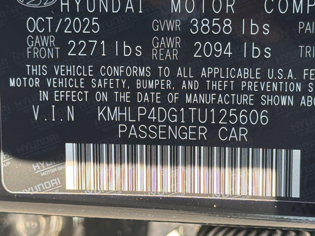 New 2026 Black Hyundai Limited image 33
